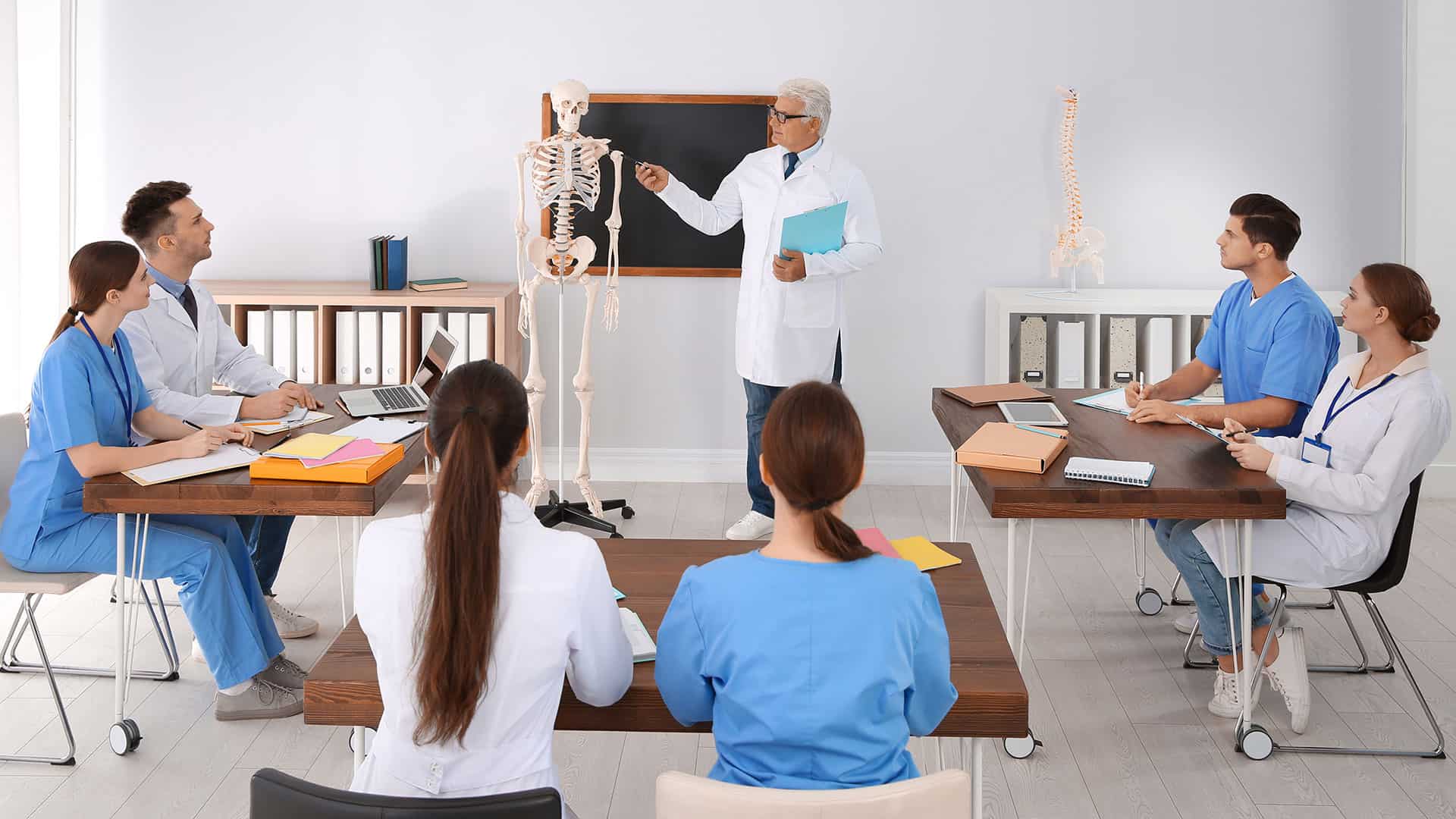 Chiropractor School Class 